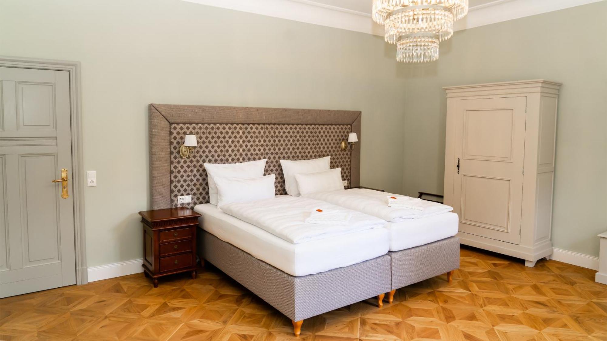 Schloss Sigroen Superior Camping Und Hotel Bad Wilsnack Extérieur photo