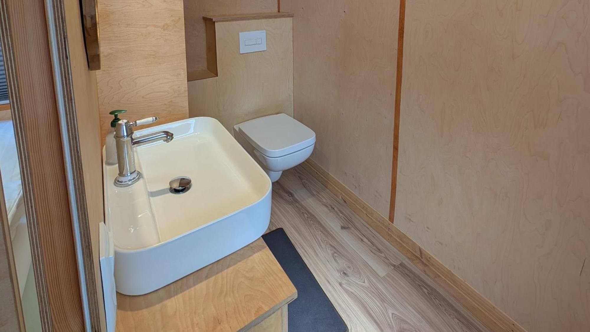 Schloss Sigroen Superior Camping Und Hotel Bad Wilsnack Extérieur photo